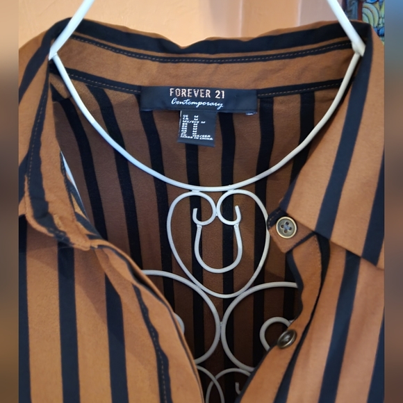 Button up orange stripe dress - Picture 3 of 5